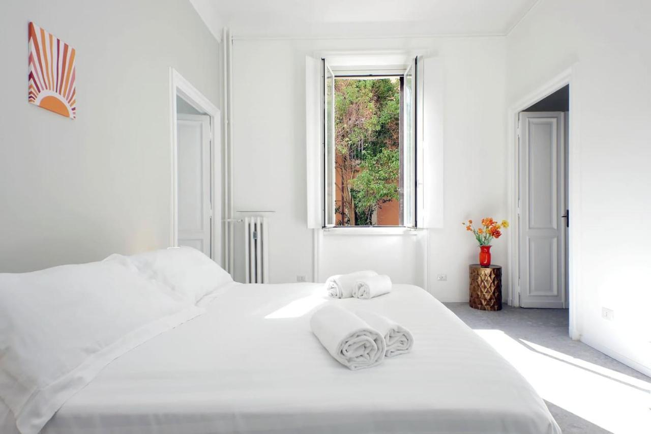 Appartamento "Corso - Cuore Di Roma" By Flatinโรม ภายนอก รูปภาพ