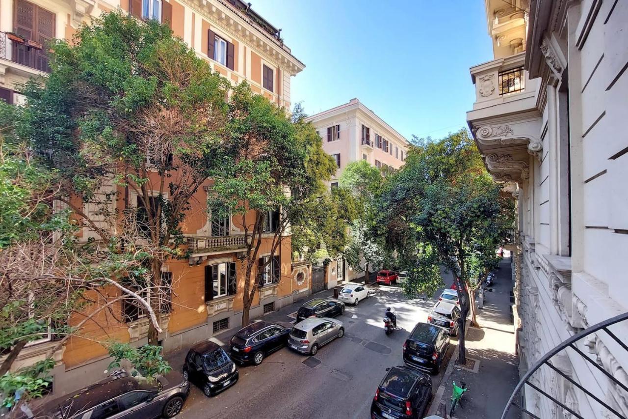 Appartamento "Corso - Cuore Di Roma" By Flatinโรม ภายนอก รูปภาพ